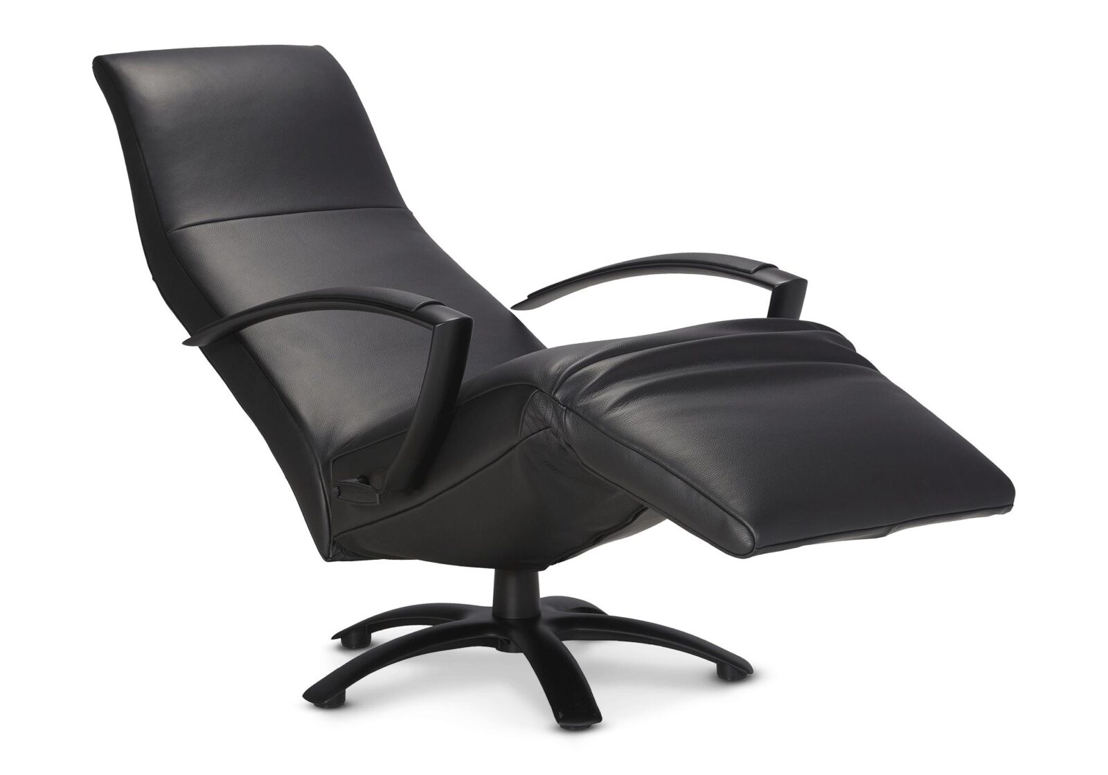 Relaxsessel Brainbuilder  manuell verstellbar. Bezug: Leder. Farbe: Schwarz. Erhältlich bei Möbel Gallati.
