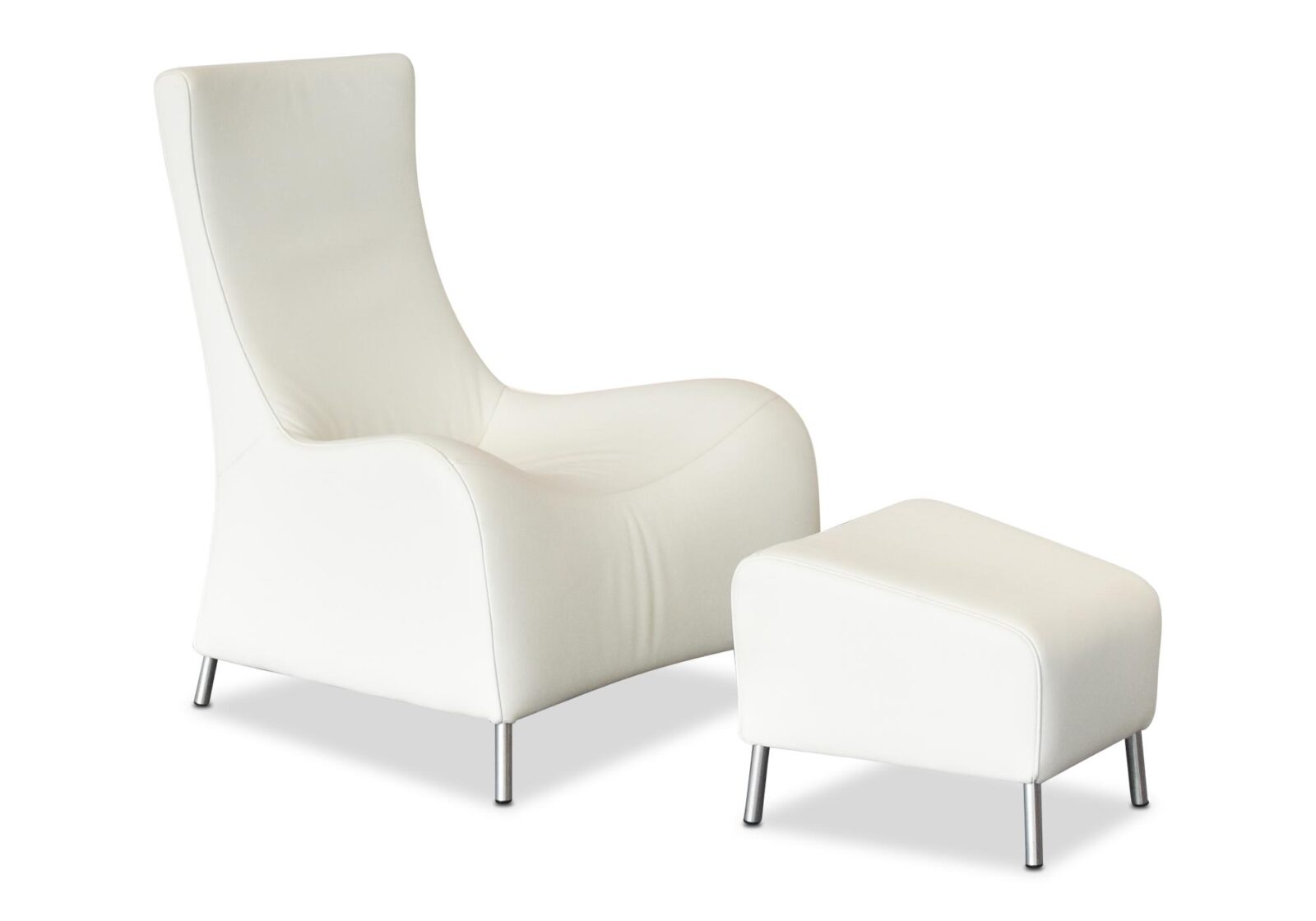 Sessel mit Hocker DS 26401  jetzt Aktion. Bezug: Leder. Farbe: Weiss. Erhältlich bei Möbel Gallati.
